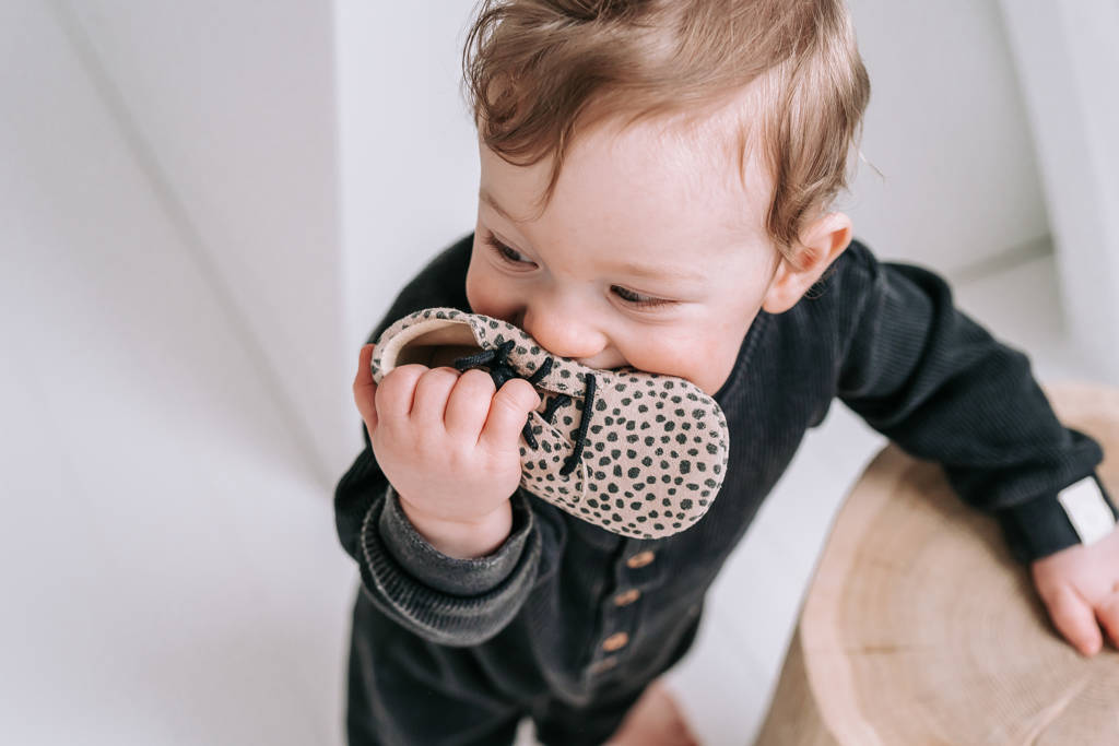 Mavies leren babyslofjes