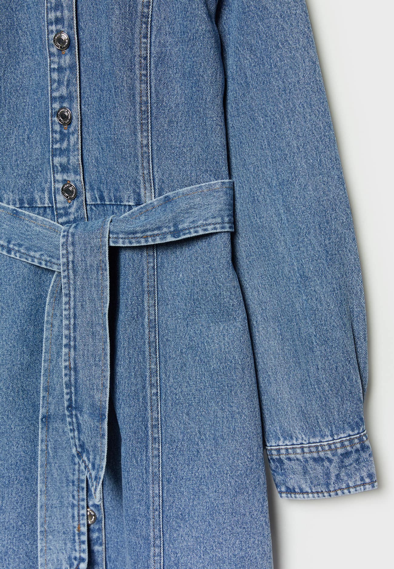 vestido camisa jeans