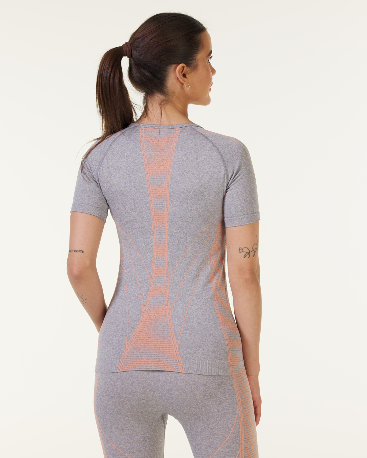 LEVITY Edge Seamless T-shirt Orange Peach