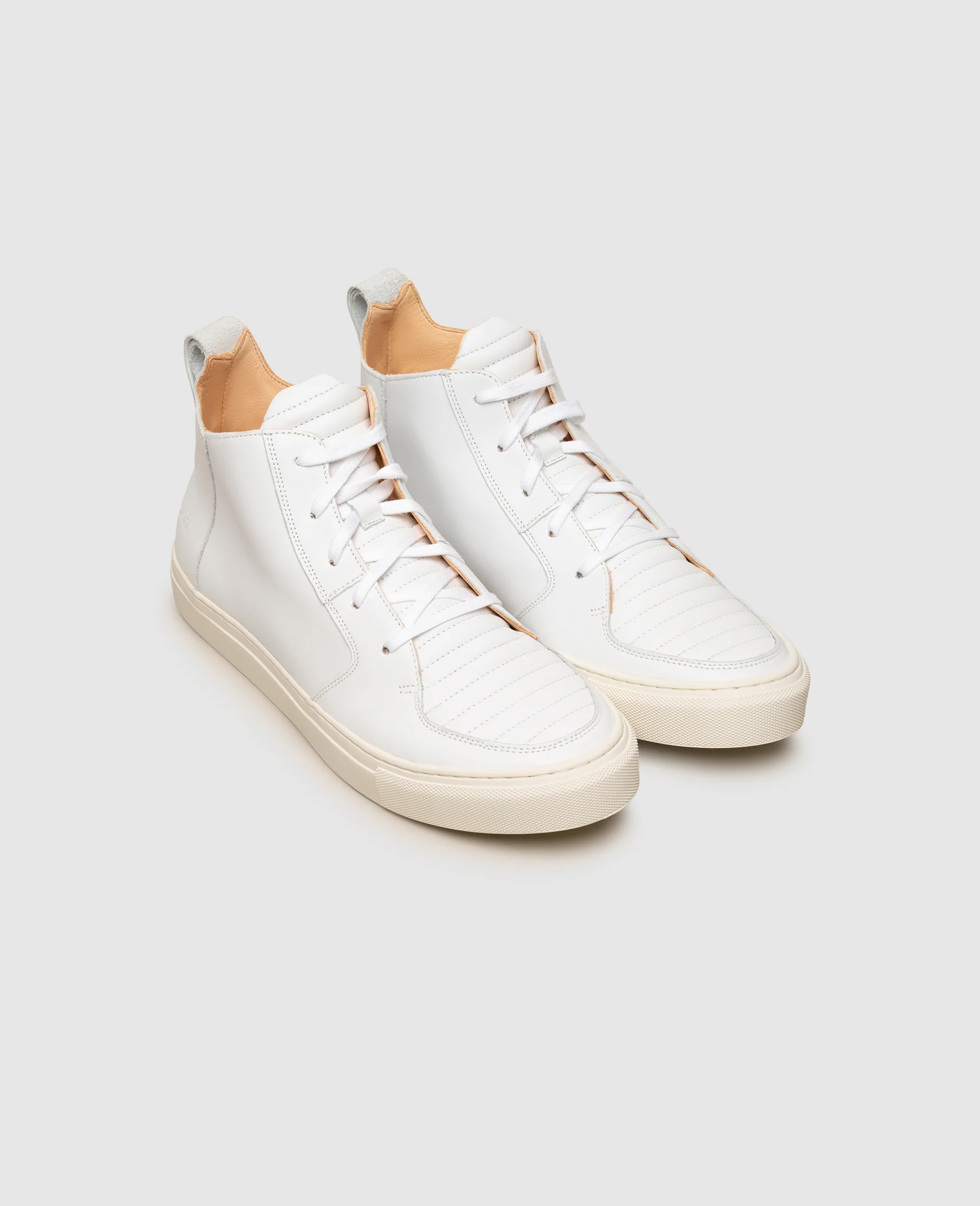 Argan Mid White