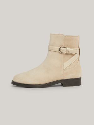 Botas de cano curto com tira de camurça, modelo Essential, de alta qualidade.