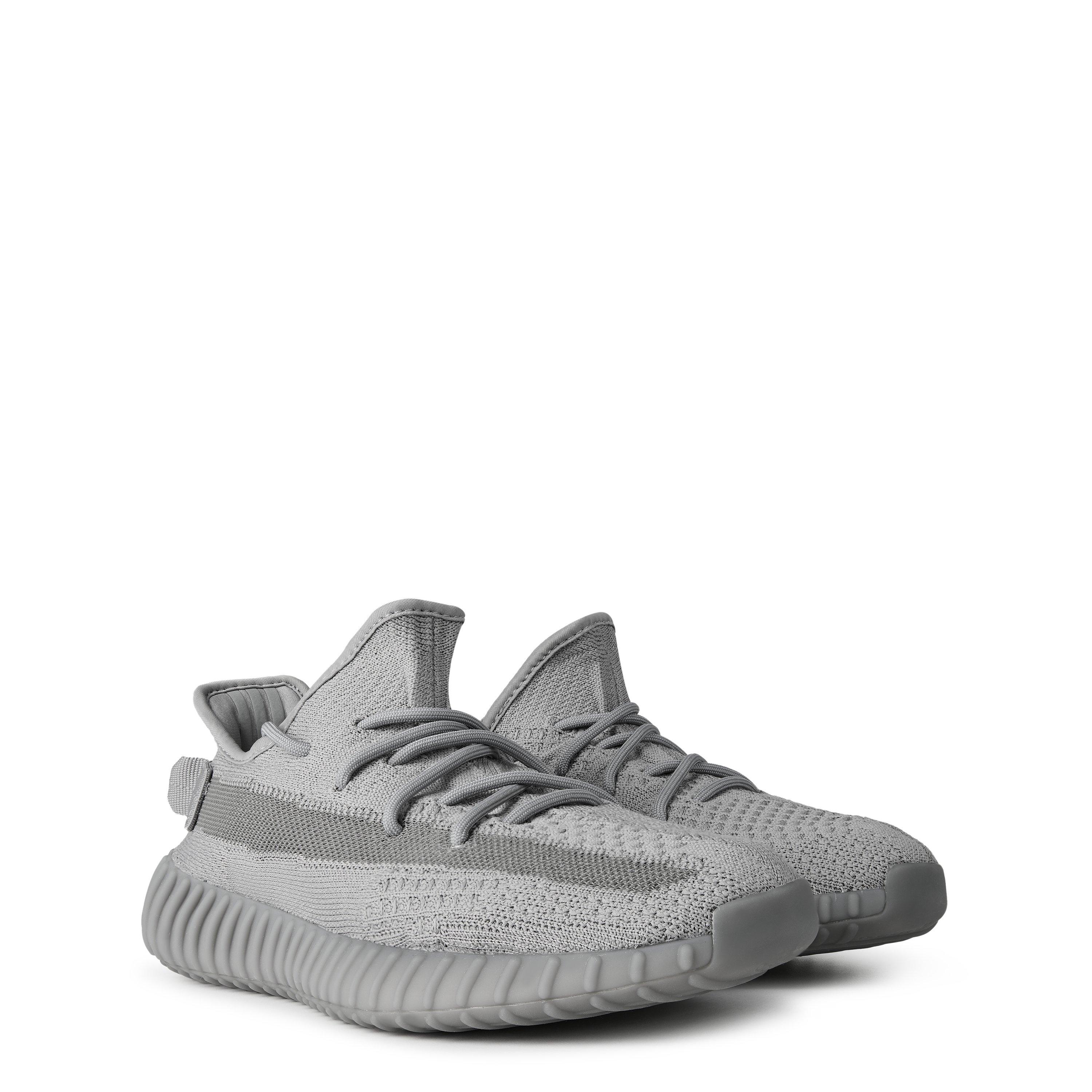 Yeezy Boost 350 V2 Sneakers