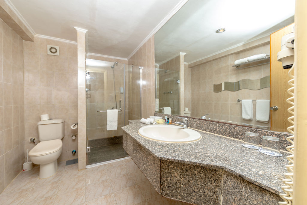 Flamenco Beach & Resort All Inclusive - Hotel