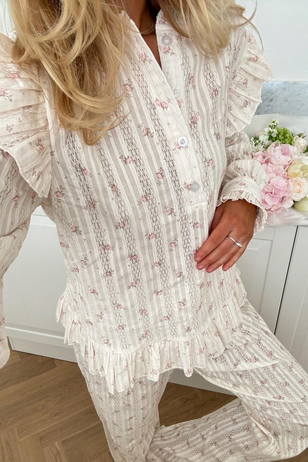 BYIC Zhannaic Pants rrp romantic rose print