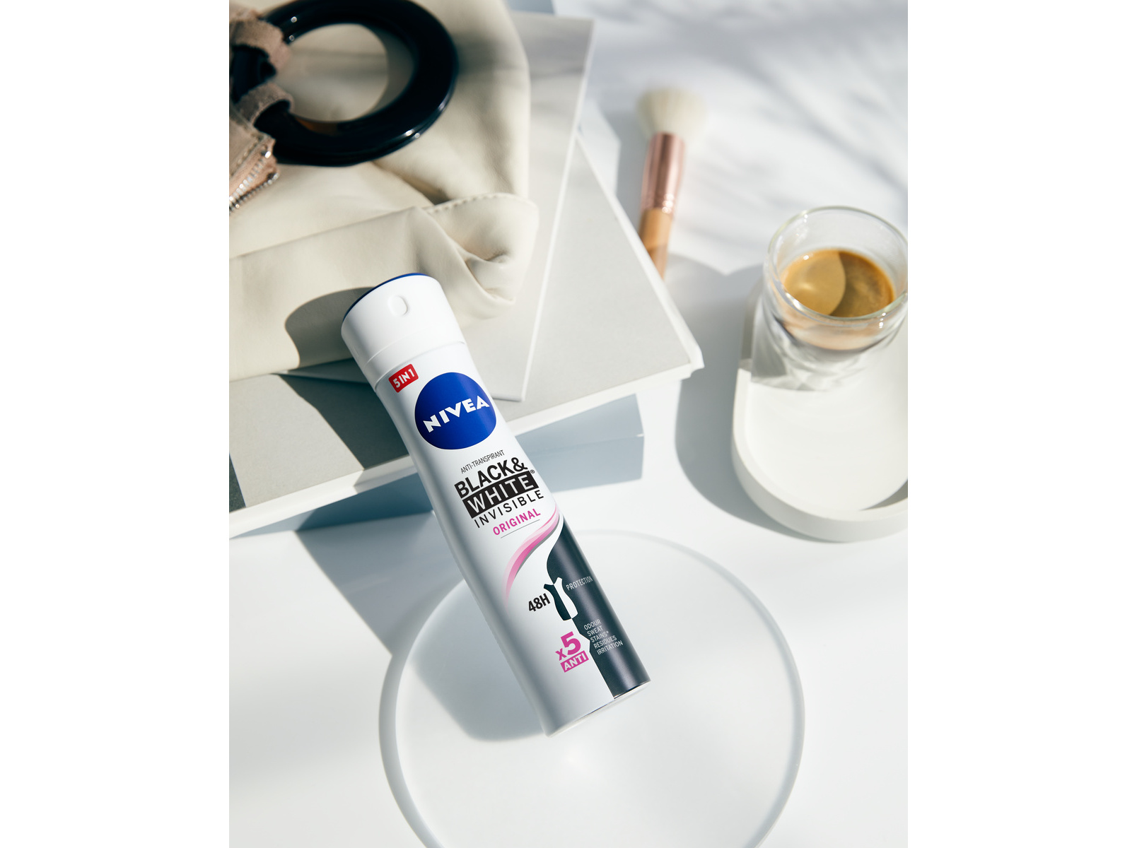Desodorizante Spray Invisible for Black & White Original NIVEA 150 ml