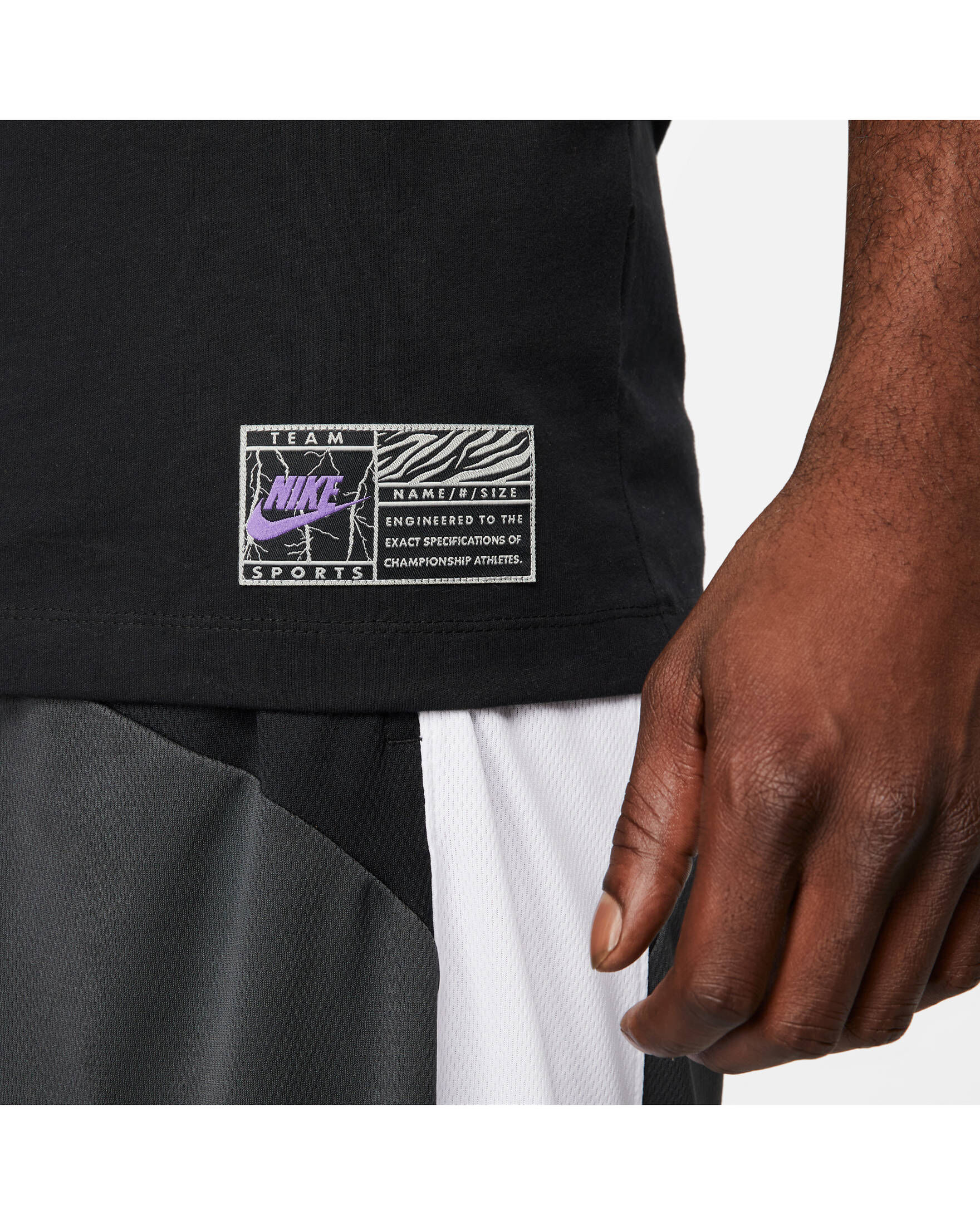 Nike| Herren Basketball T-Shirt