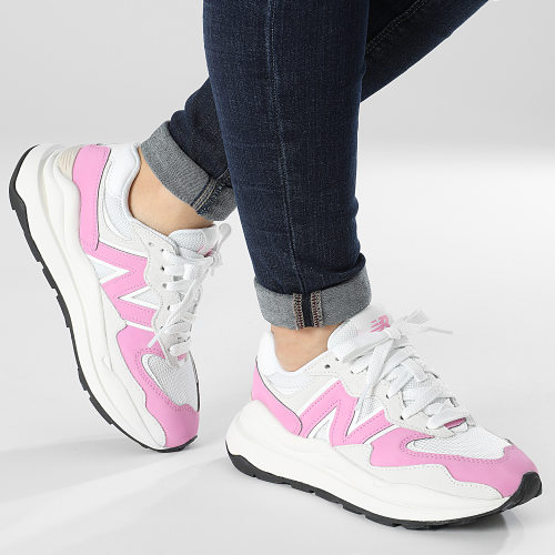 Baskets Femme Lifestyle 5740 W5740SVA Soft Grey Hot Pink