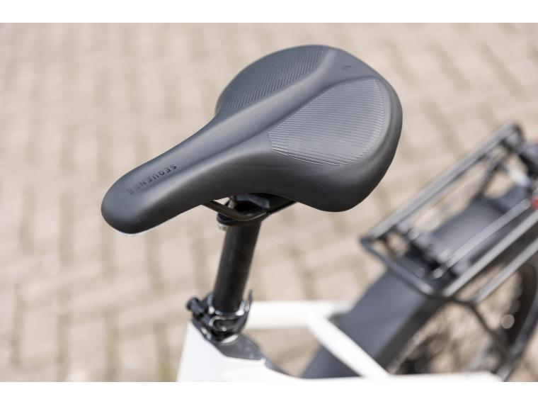 Cube Compact Hybrid 500