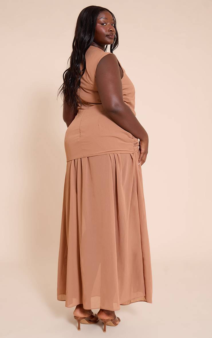 Chocolat Robe Longue Grande Taille En Mousseline Chocolat Froncée Sans Manches Taille Basse