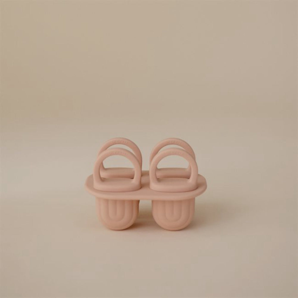 Køb Mushie Blush Toddler Ice Pop Tray