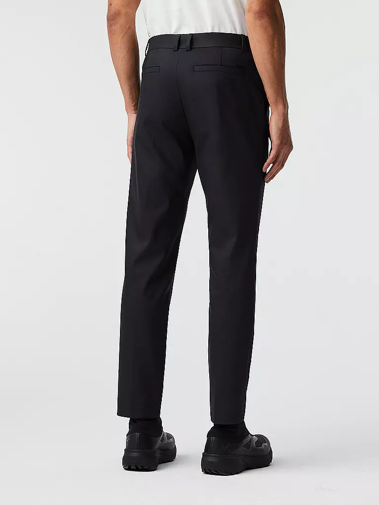 ALPHATAURI Chino PADEN schwarz