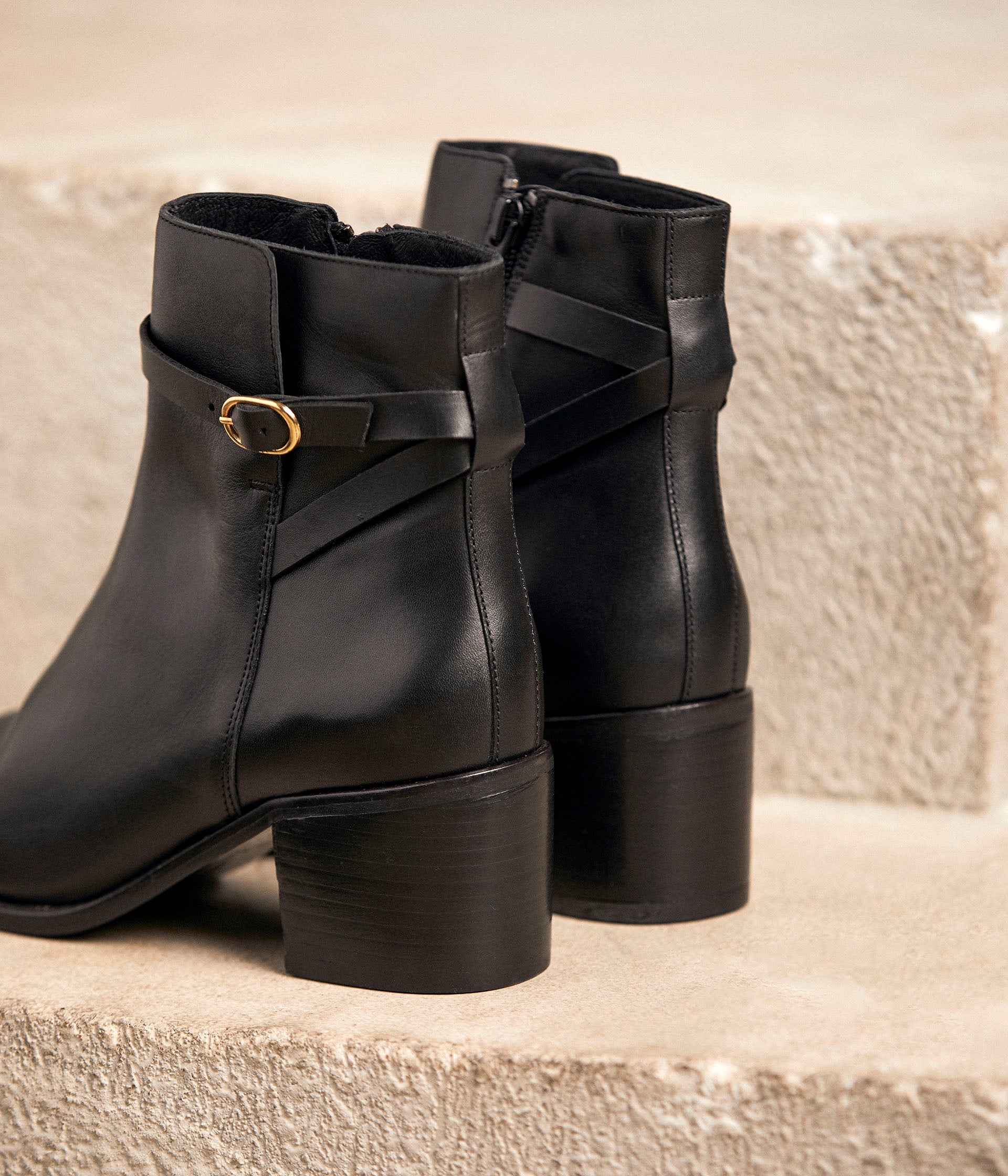 Boots cuir noir Aimeline