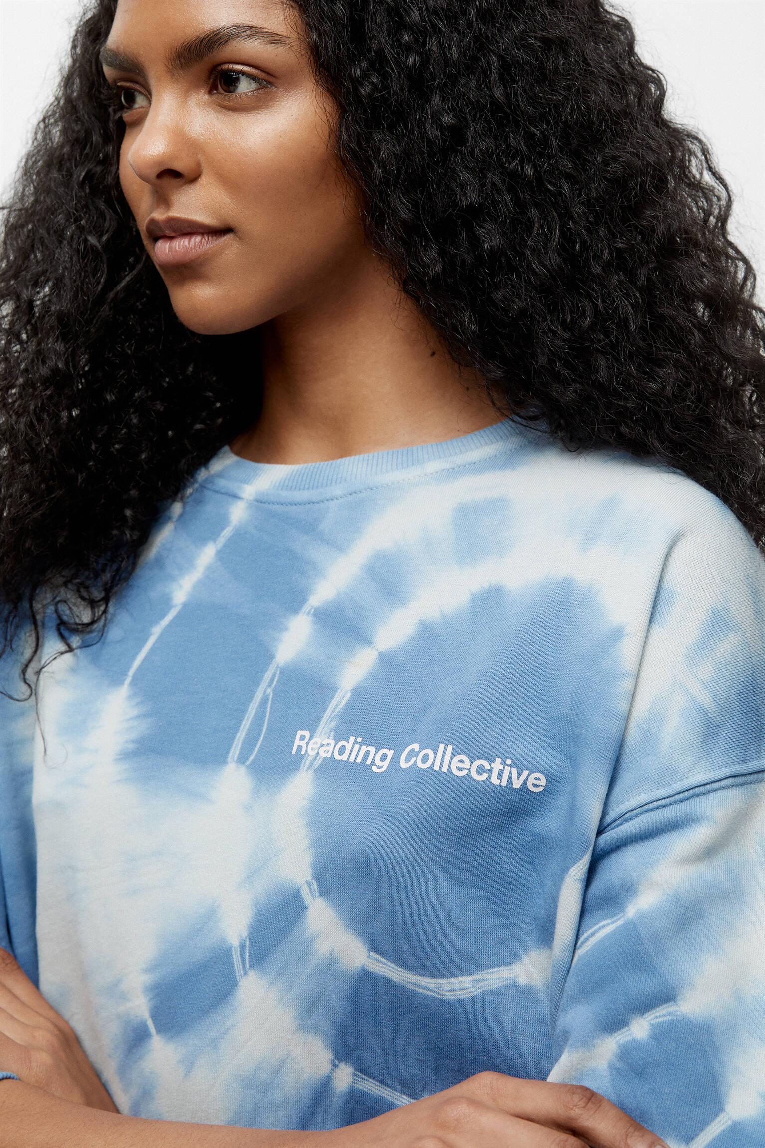 MOLETOM TIE-DYE COM TEXTO - AZUL