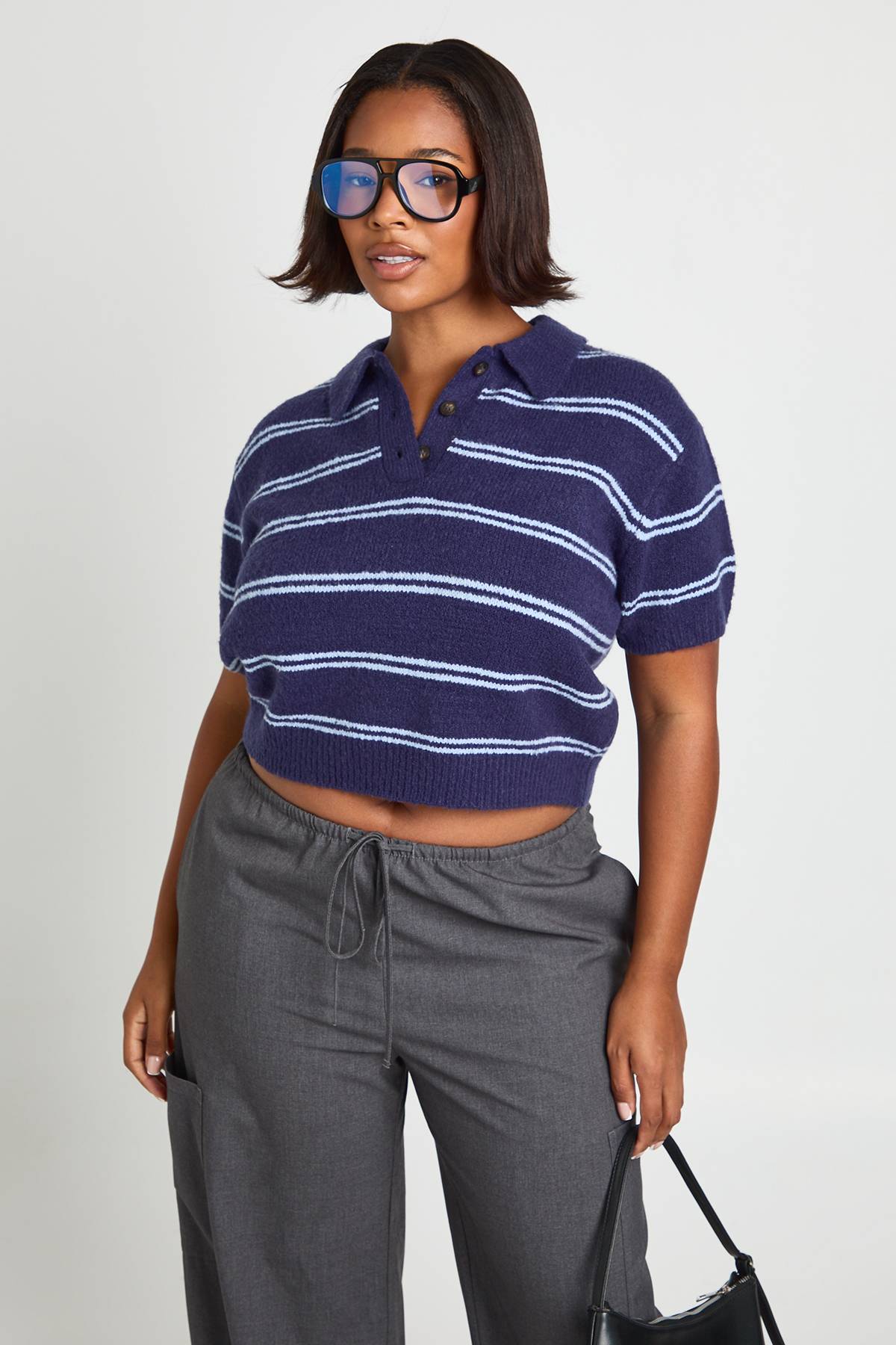 boohoo Haut en Maille à Rayures avec Col Grande Taille