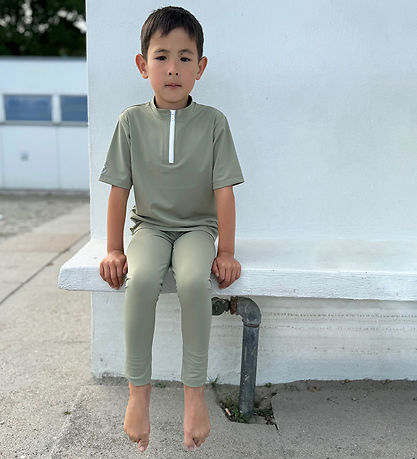 Petit Crabe Badeshirt - Max - UV50+ - Olive