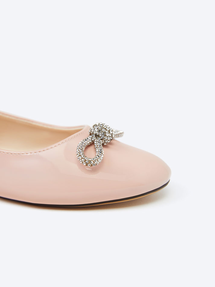 Sapatilha bailarina sem calcanhar com laço brilhante - Rosa claro