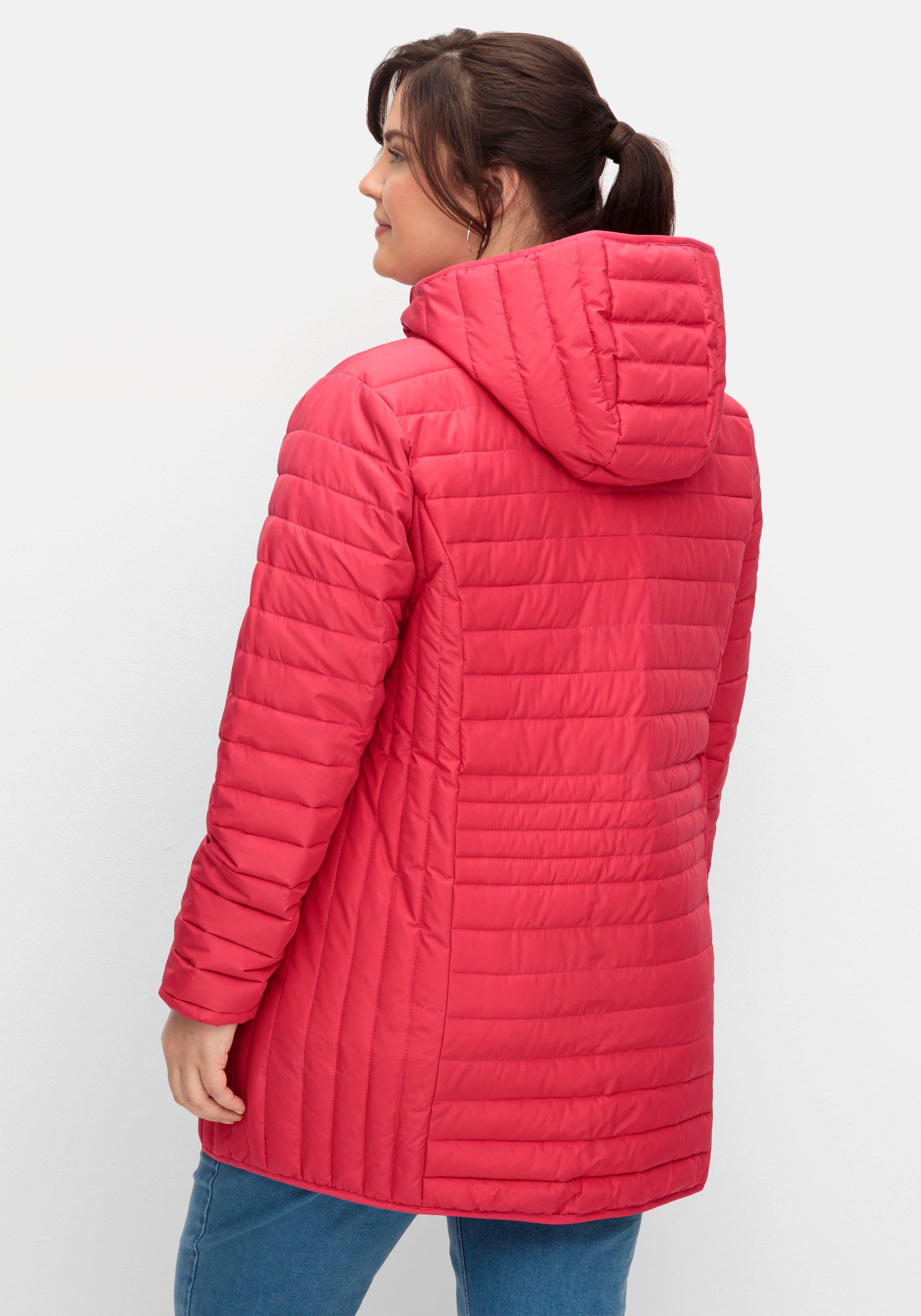 Leicht wattierte Longsteppjacke mit Kapuze
