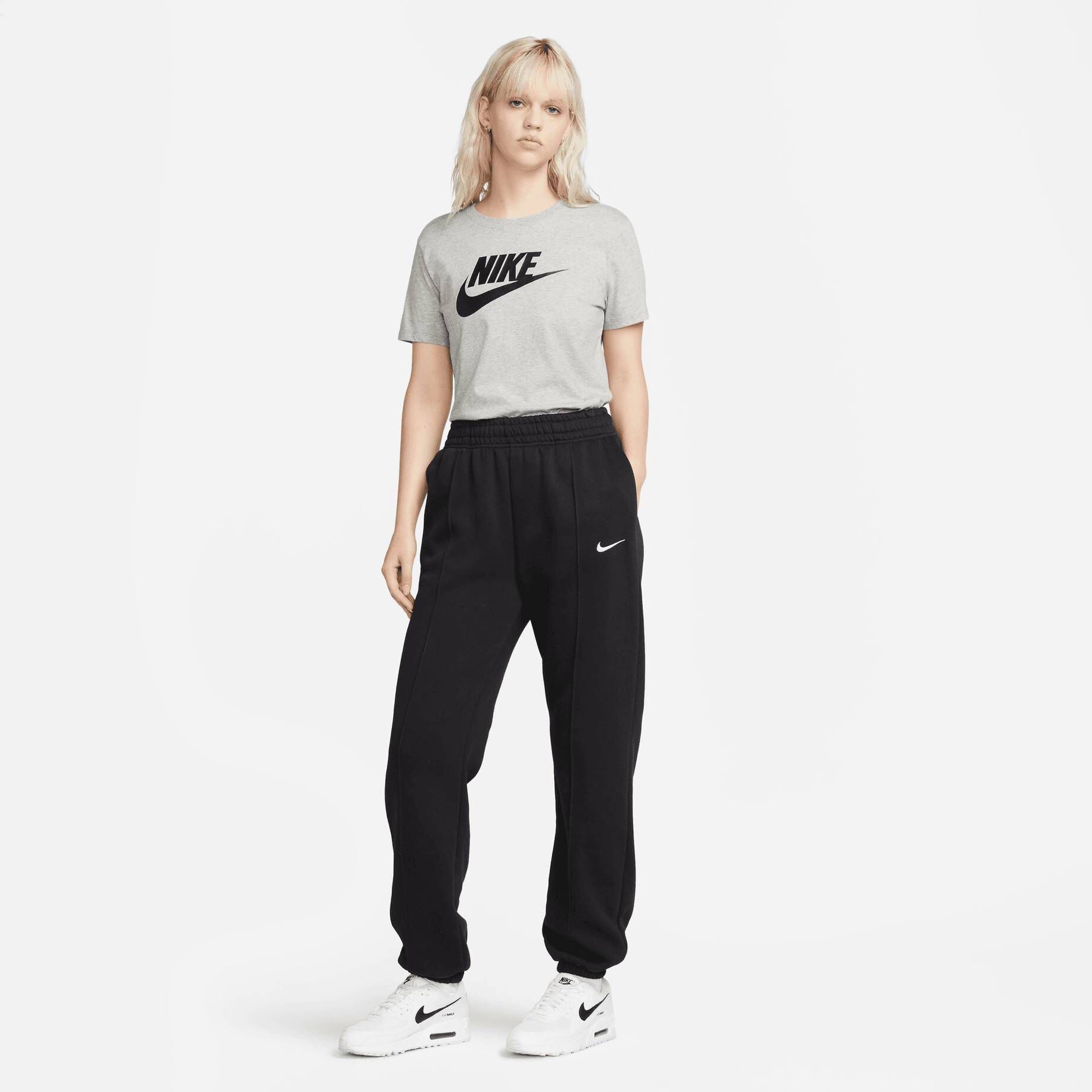 Nike Sportswear| Damen T-Shirt ESSENTIALS