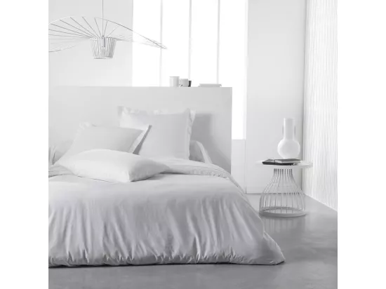 Housse de couette lisse 100% coton, qualité 144 fils. Blanc 240x220cm