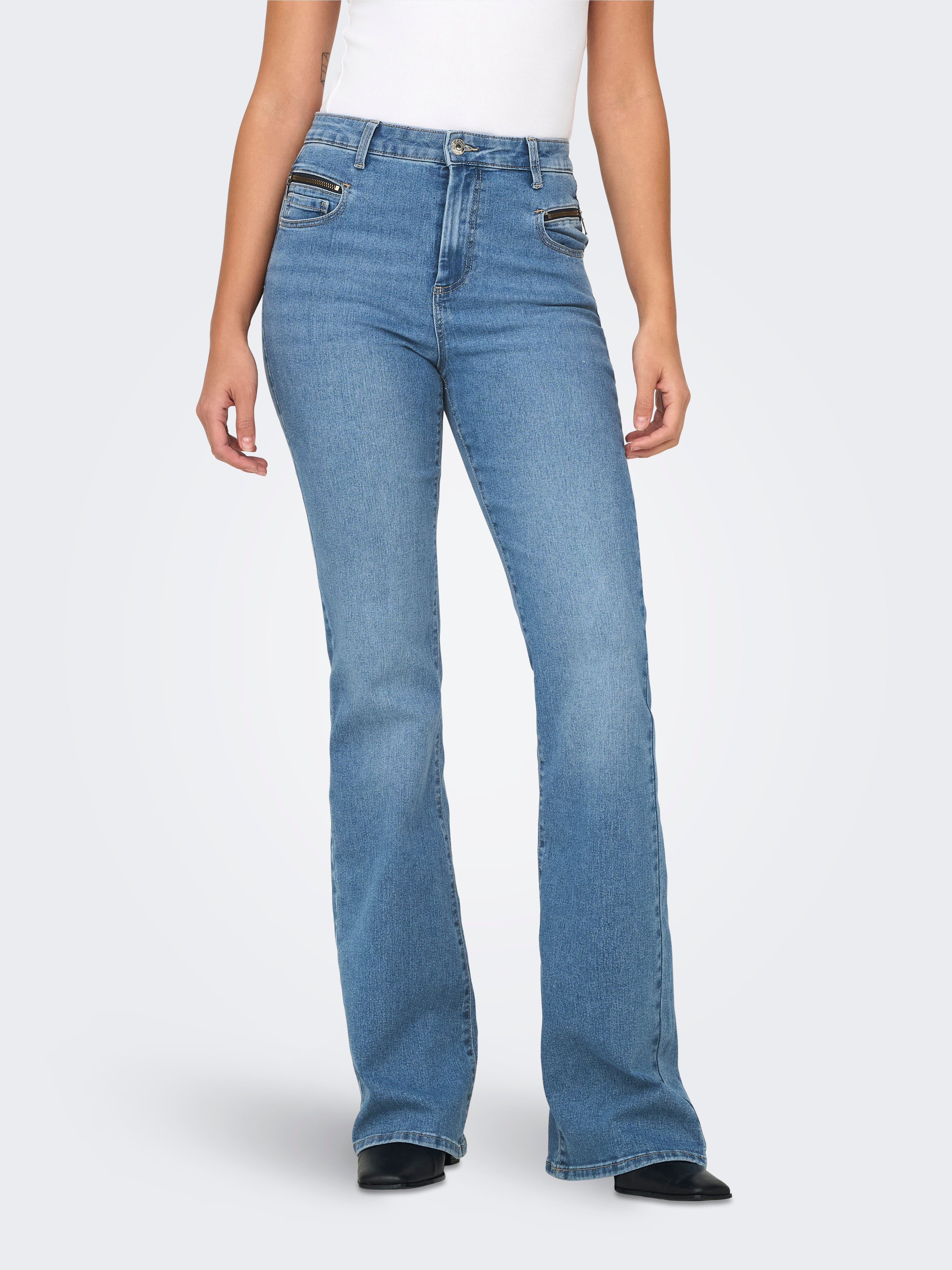ONLSANDRA Hohe Taille Ausgestellt Jeans Medium Blue Denim