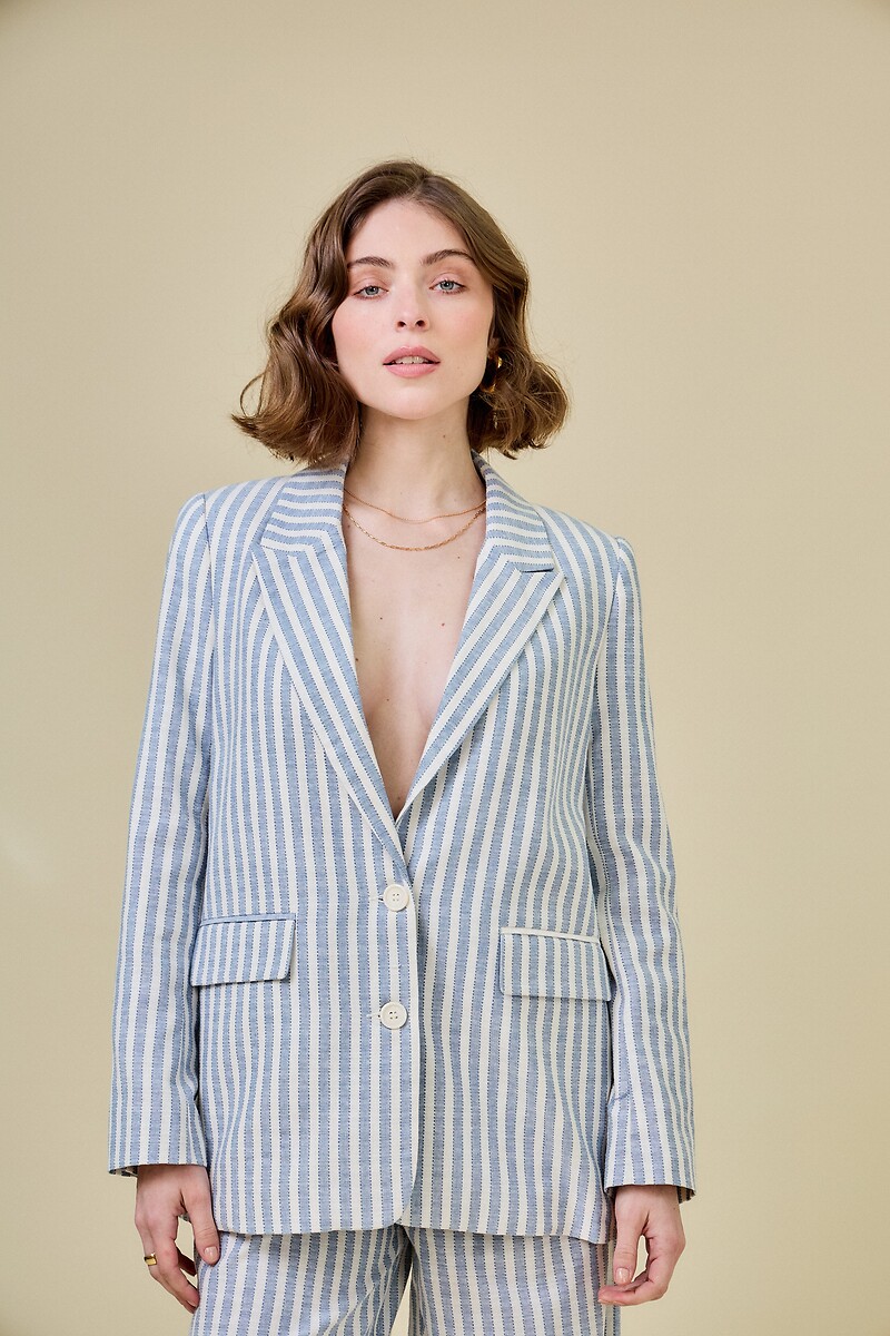 ATÉ BREVE<br>Blazer listrado