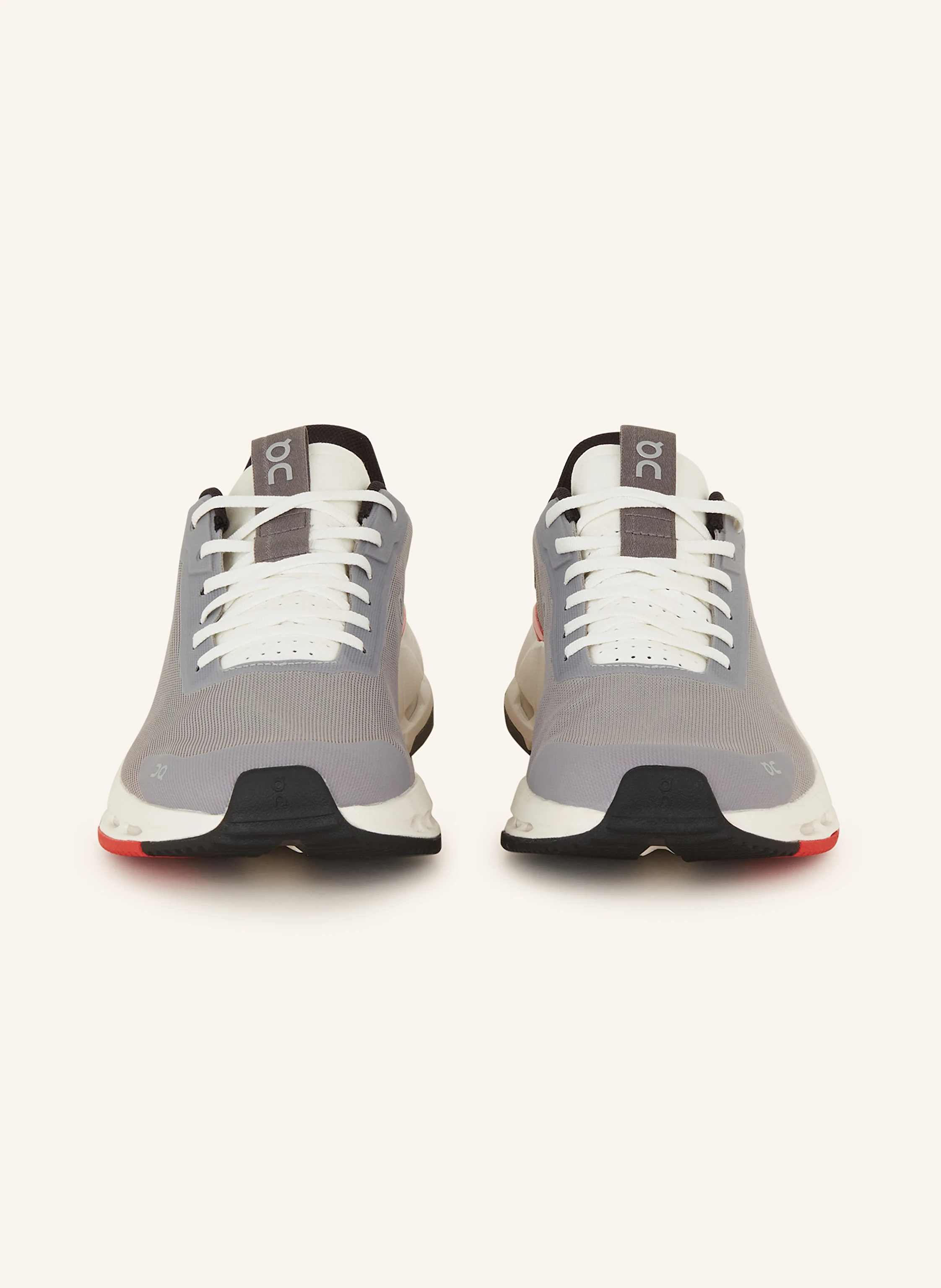 On Sneaker CLOUDNOVA FORM 2