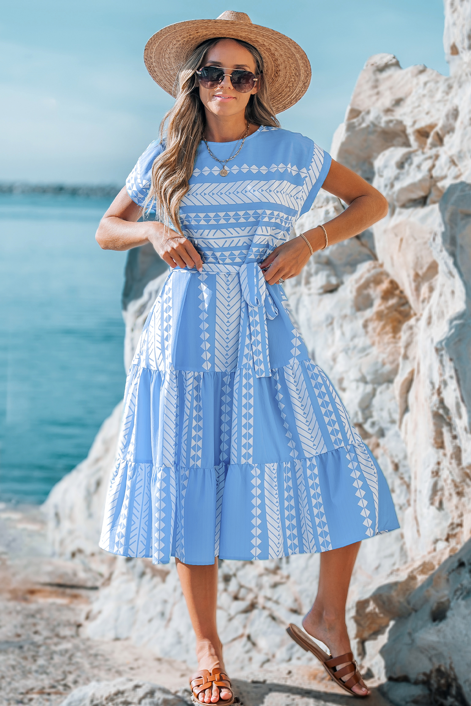 Robe en patchwork géométrique bleu et blanc