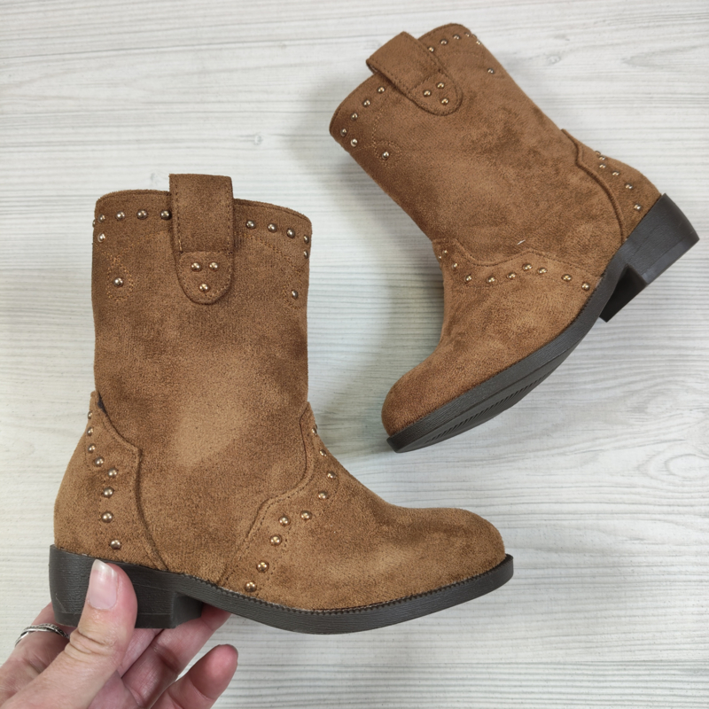 Studded cowboy boots - Camel