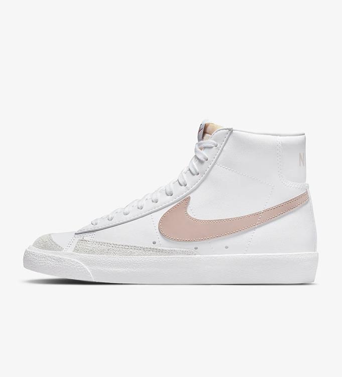Nike Women Blazer Mid '77 Sneakers