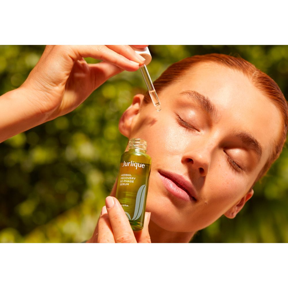 Jurlique Herbal Recovery Bi-Phase Serum - 30 ml.