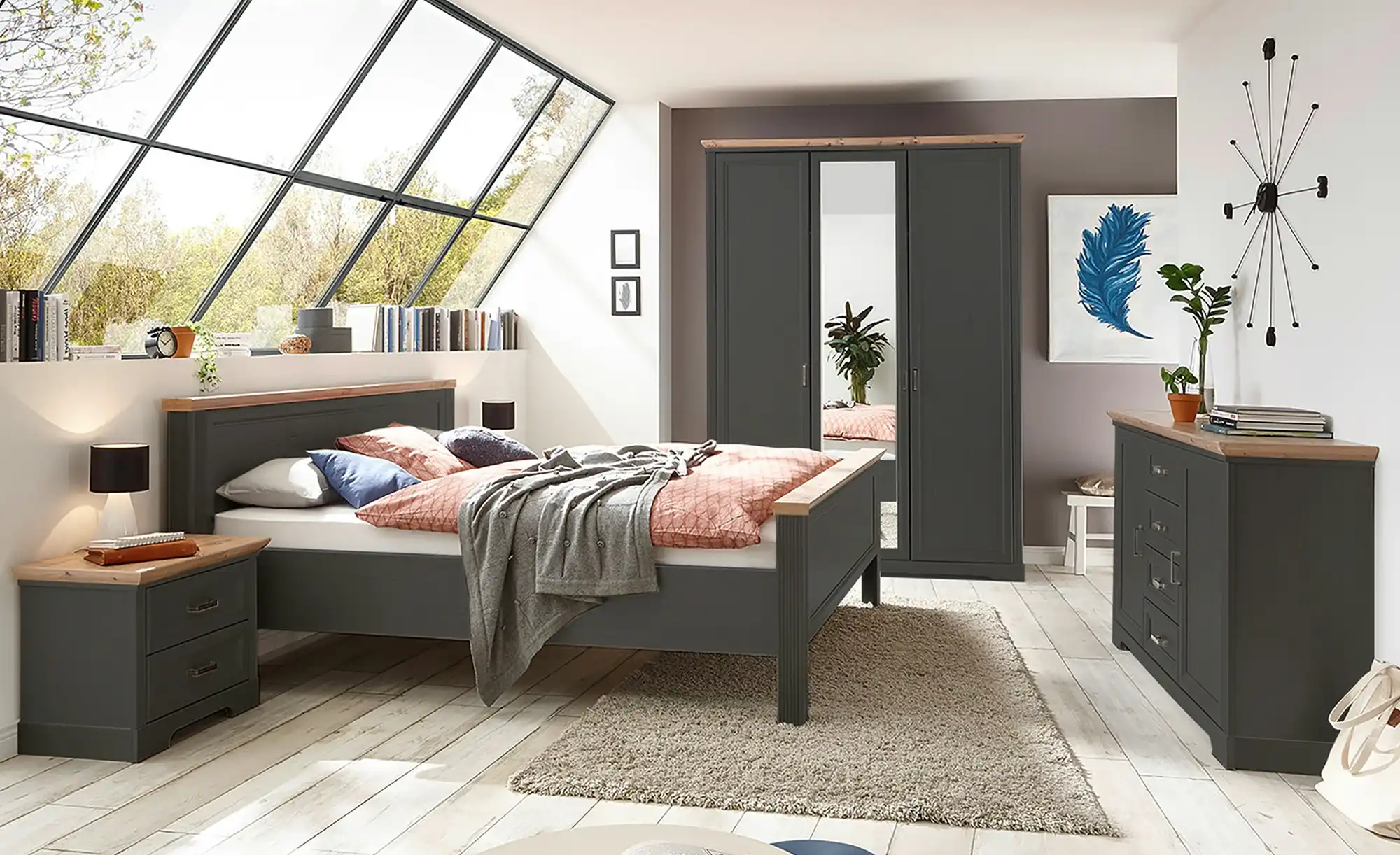 Drehtürenschrank Varese
