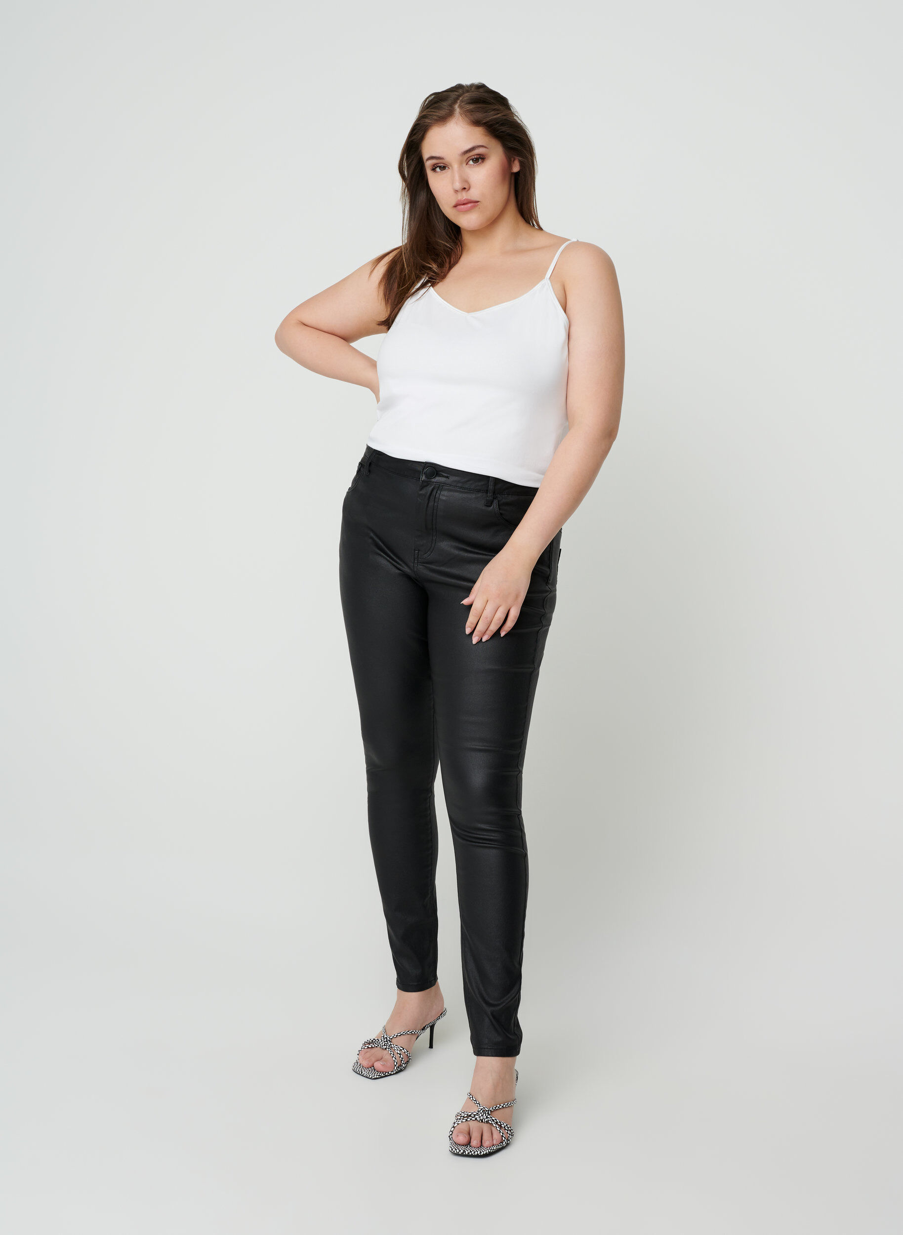 Coated Amy jeans