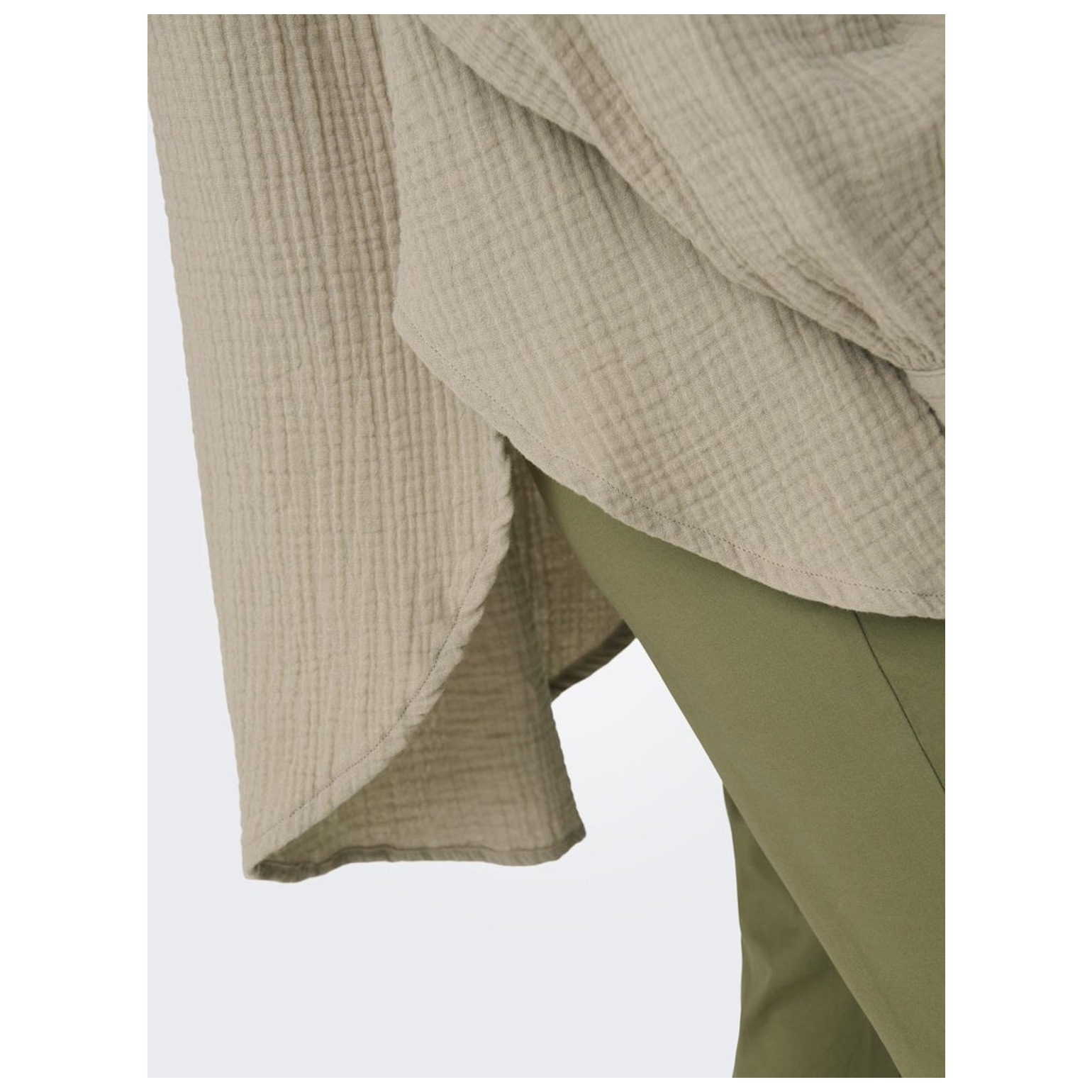 Only ONLTHYRA OVERSIZED SHIRT NOOS
