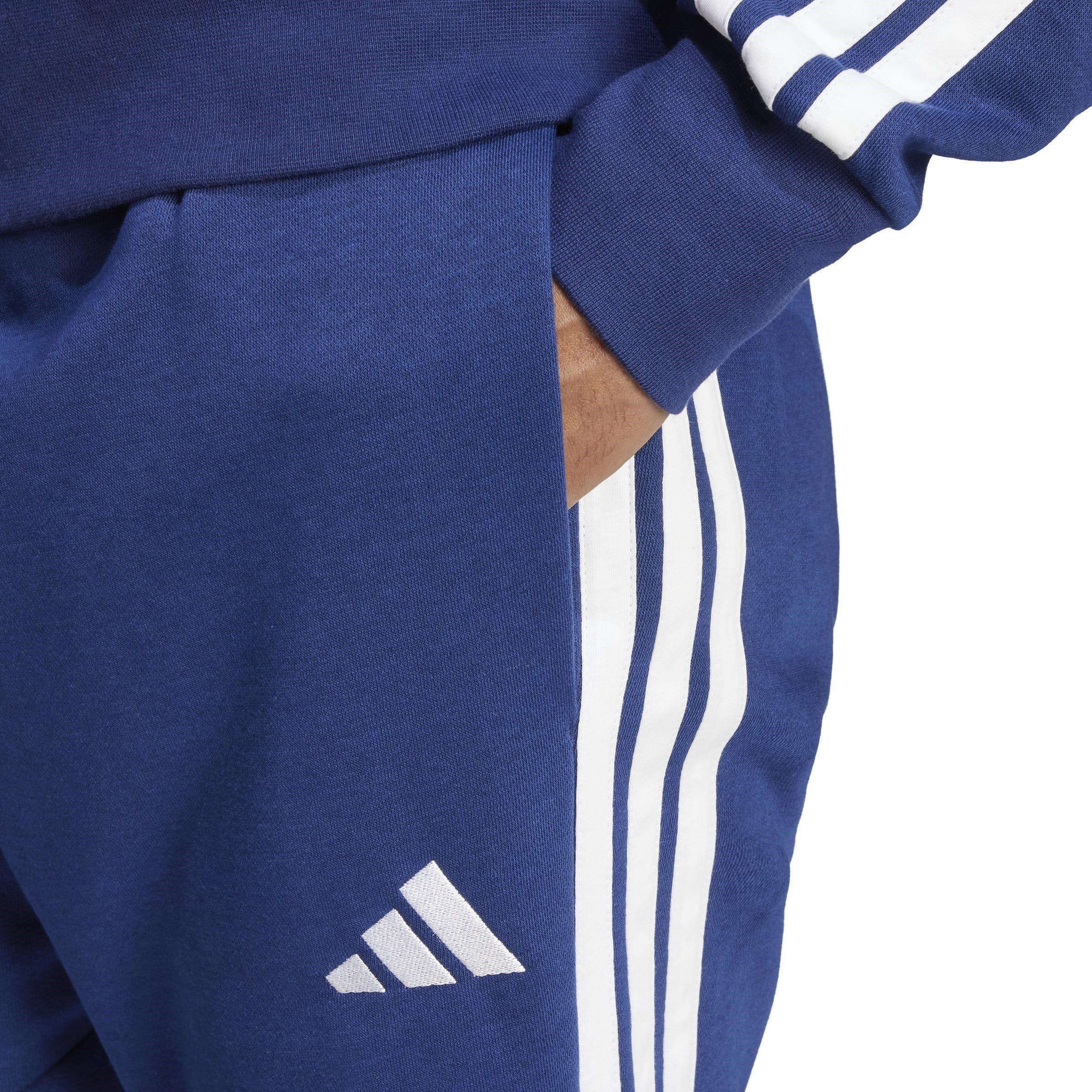 adidas Essentials Fleece Tapered Cuff 3-Stripes Joggers