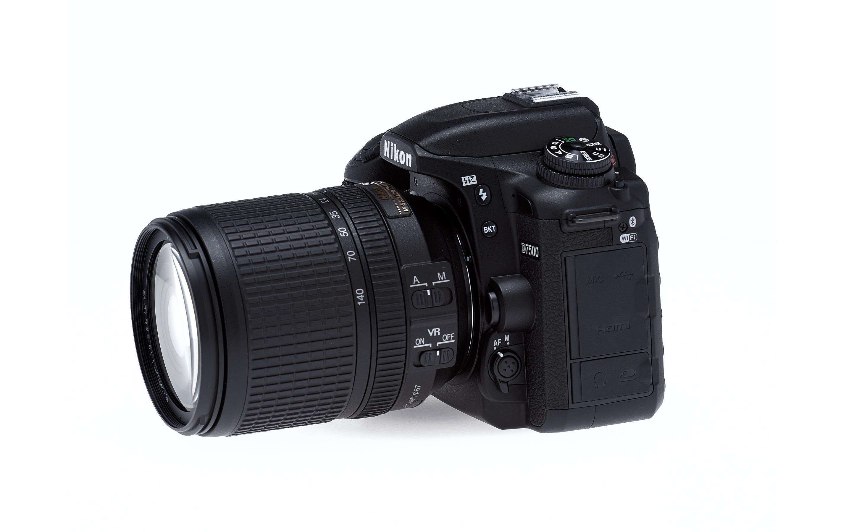 Fotokamera D7500 Kit 18-140<br>APS-C-Spiegelreflexkamera