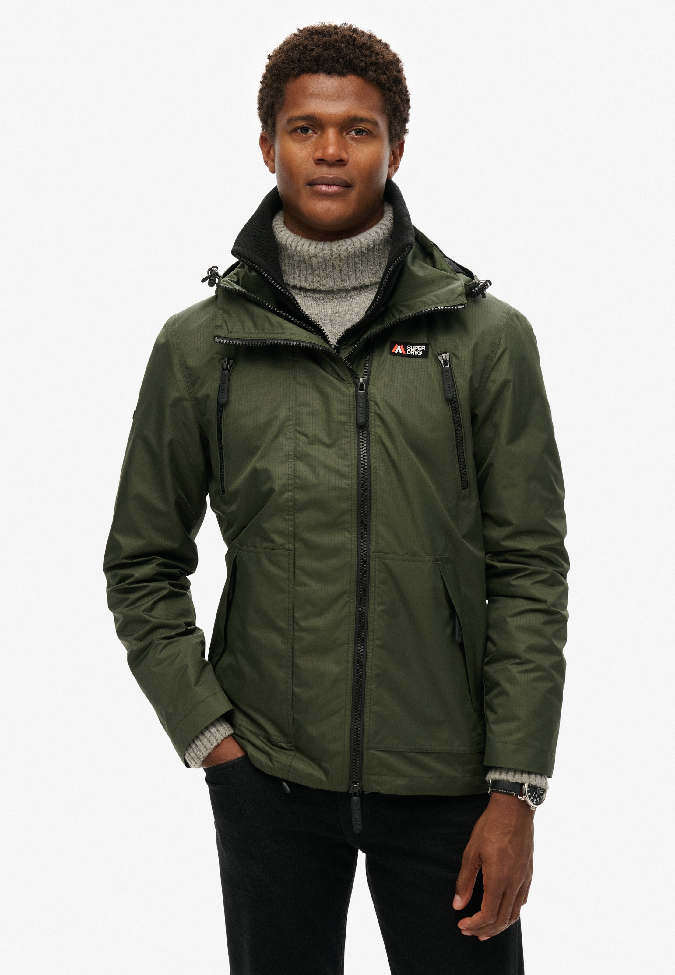 Superdry Outdoorjacke »HOODED MTN WINDBREAKER JACKET« mit Kapuze