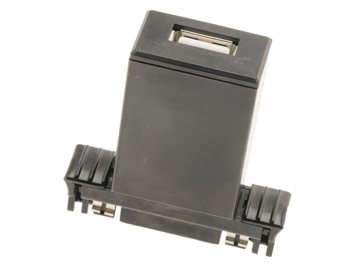 BBA Rialto USB-A adapter voor op rail - black