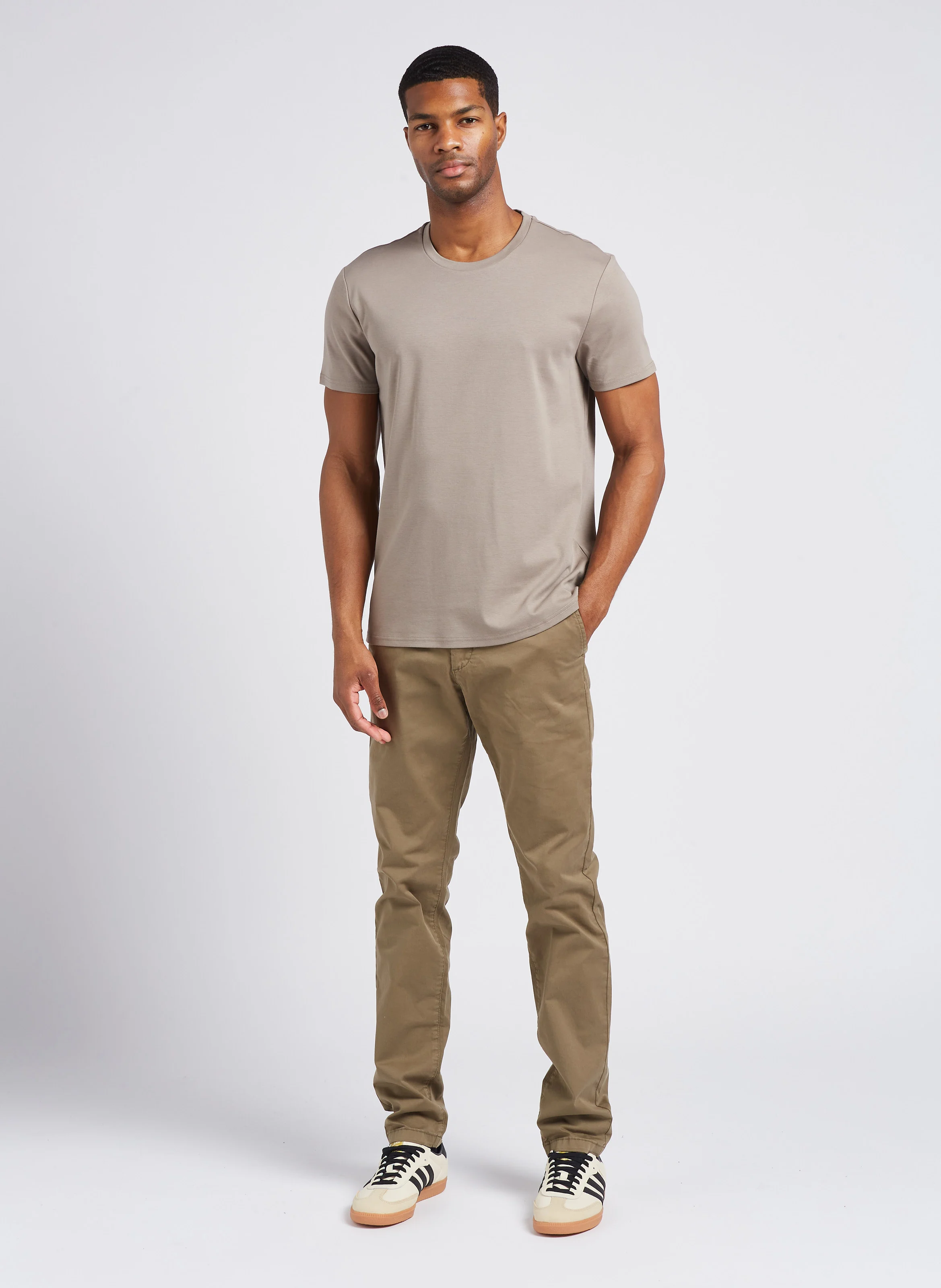 Chino slim fit en coton mélangé | Kaki