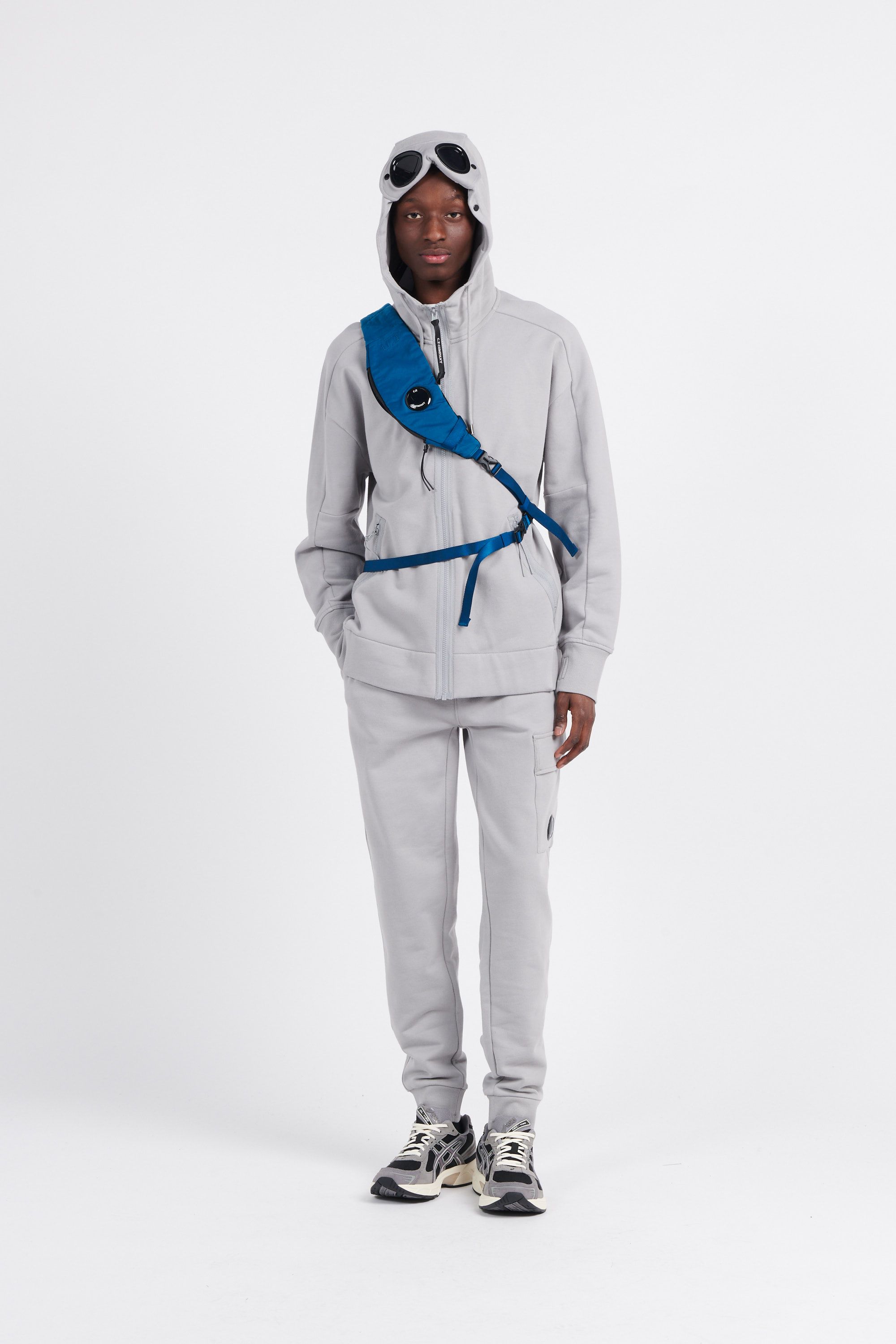 C.P. COMPANY Banane NYLON B CROSSBODY RUCKSACK Bleu