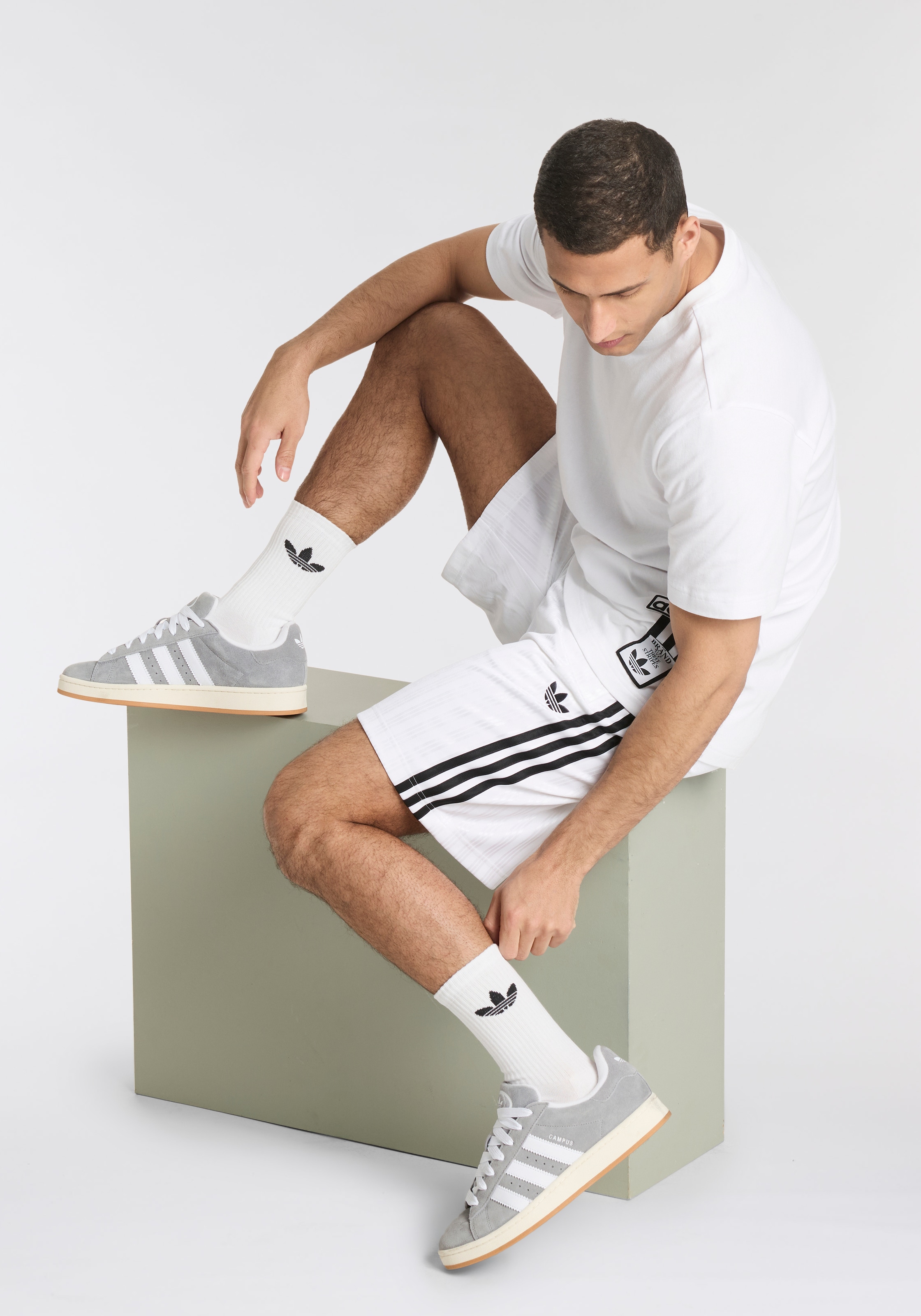 adidas Originals Sportsocken »TREFOIL CUSHION CREW, 3 PAAR« 3 Stk. tlg. für Erwachsene, 3er-Pack, mit Logodruck, wadenlang