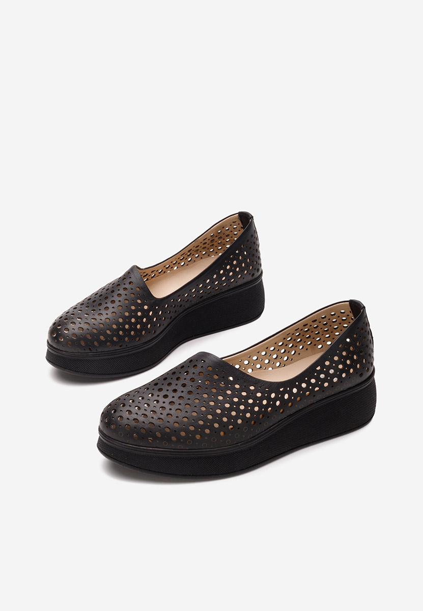 Chaussures casual femme en cuir noirs Patti