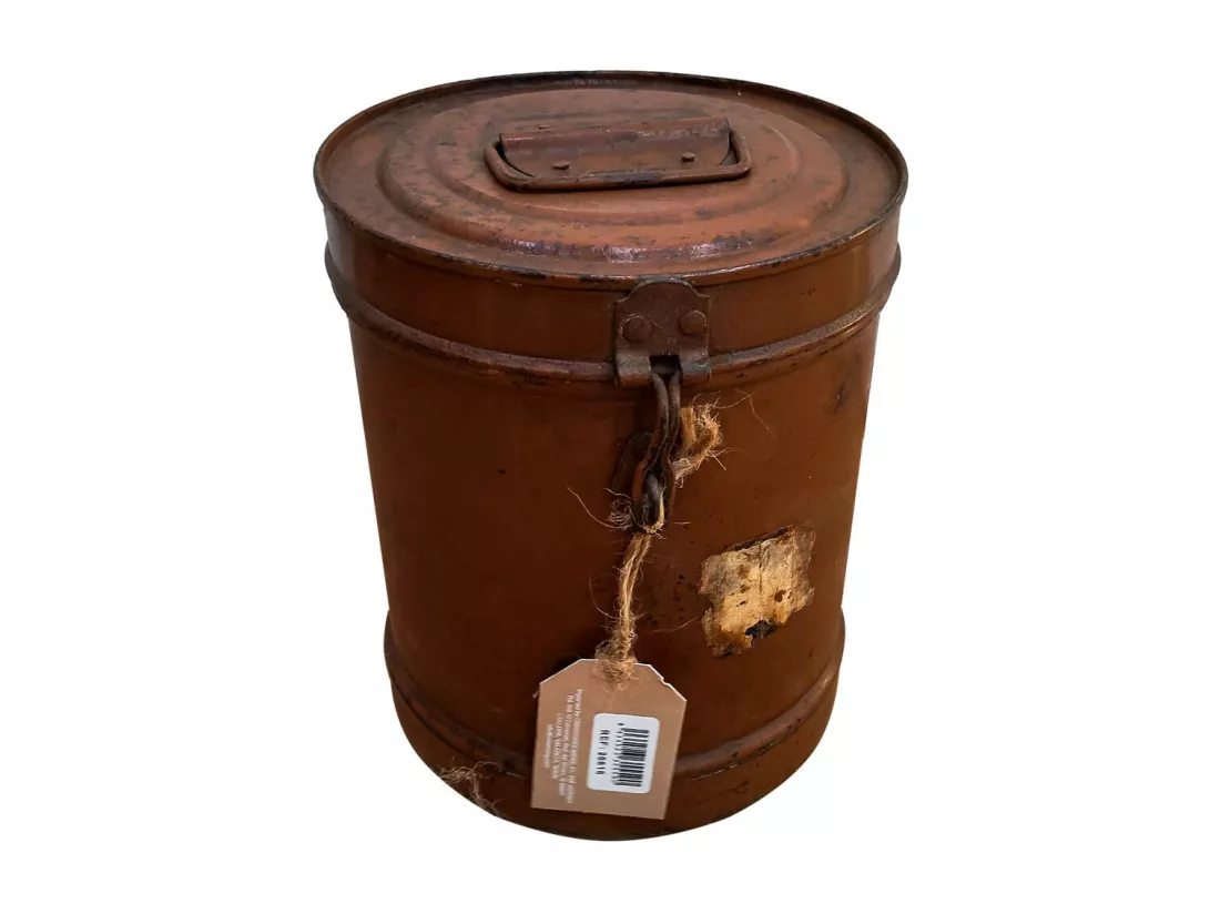 Bidon en metal marron 20x20x23h