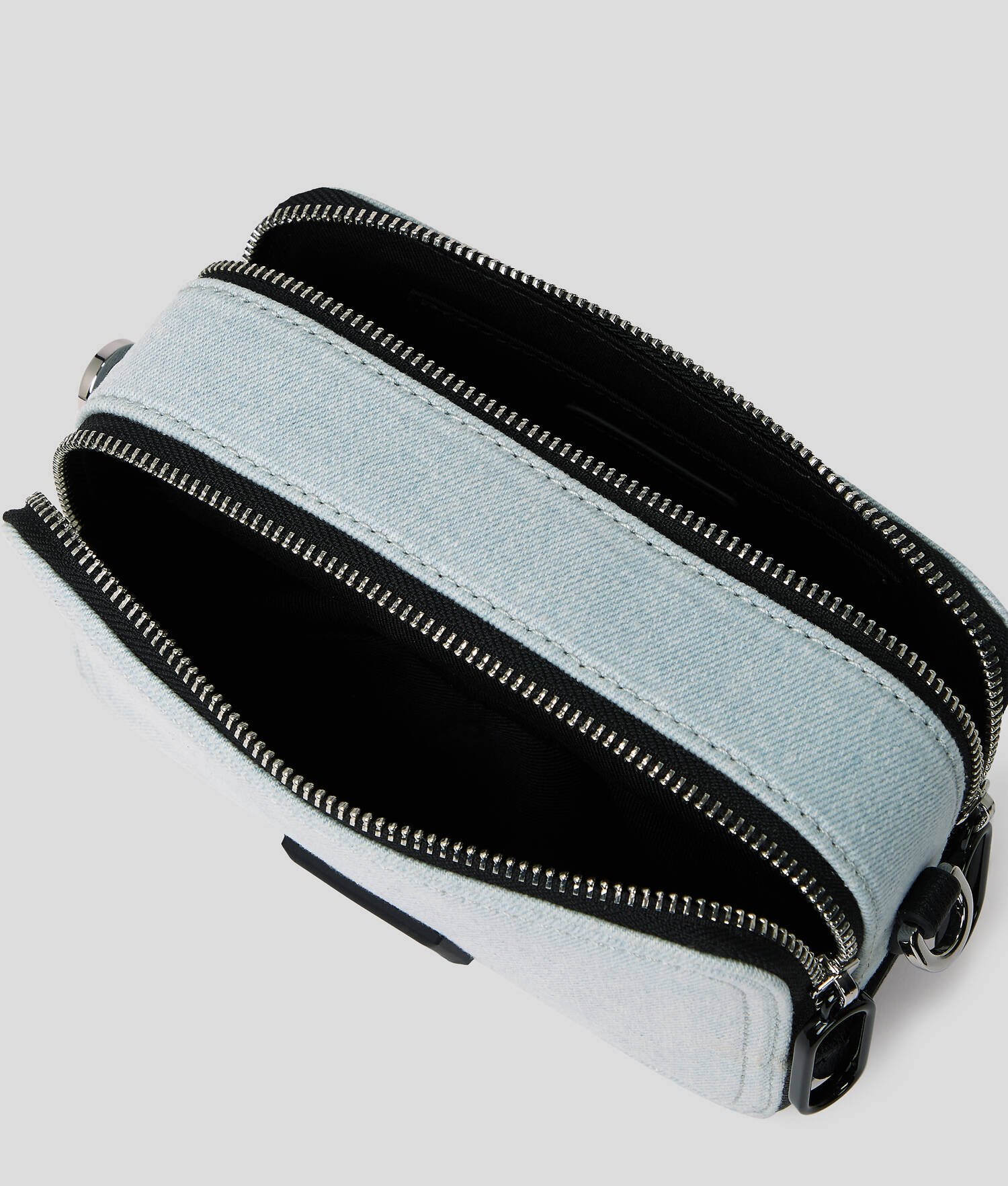 SAC POUR APPAREIL PHOTO EN DENIM AVEC LOGO CARRÉ - Bleu Clair