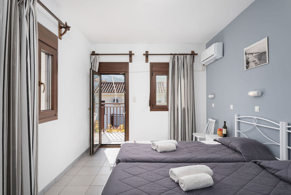 Golden Sun Logies - Aparthotel