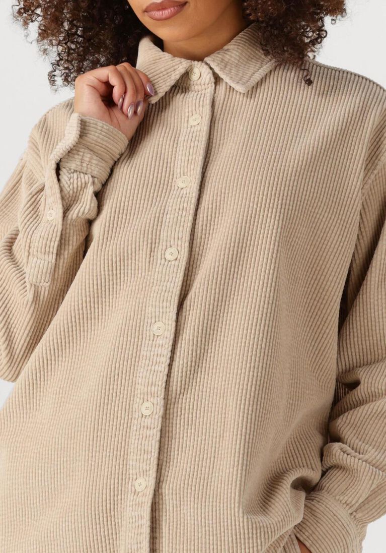 beige american vintage blouses padow