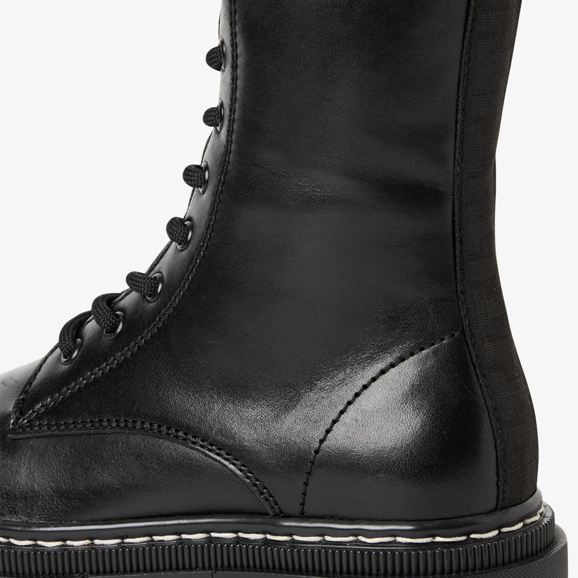 Tamaris Damen Schnürstiefeletten schwarz