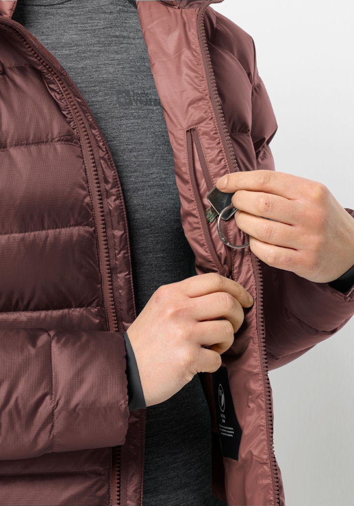 Jack Wolfskin Daunenjacke »NEBELHORN DOWN HOODY W« mit Kapuze