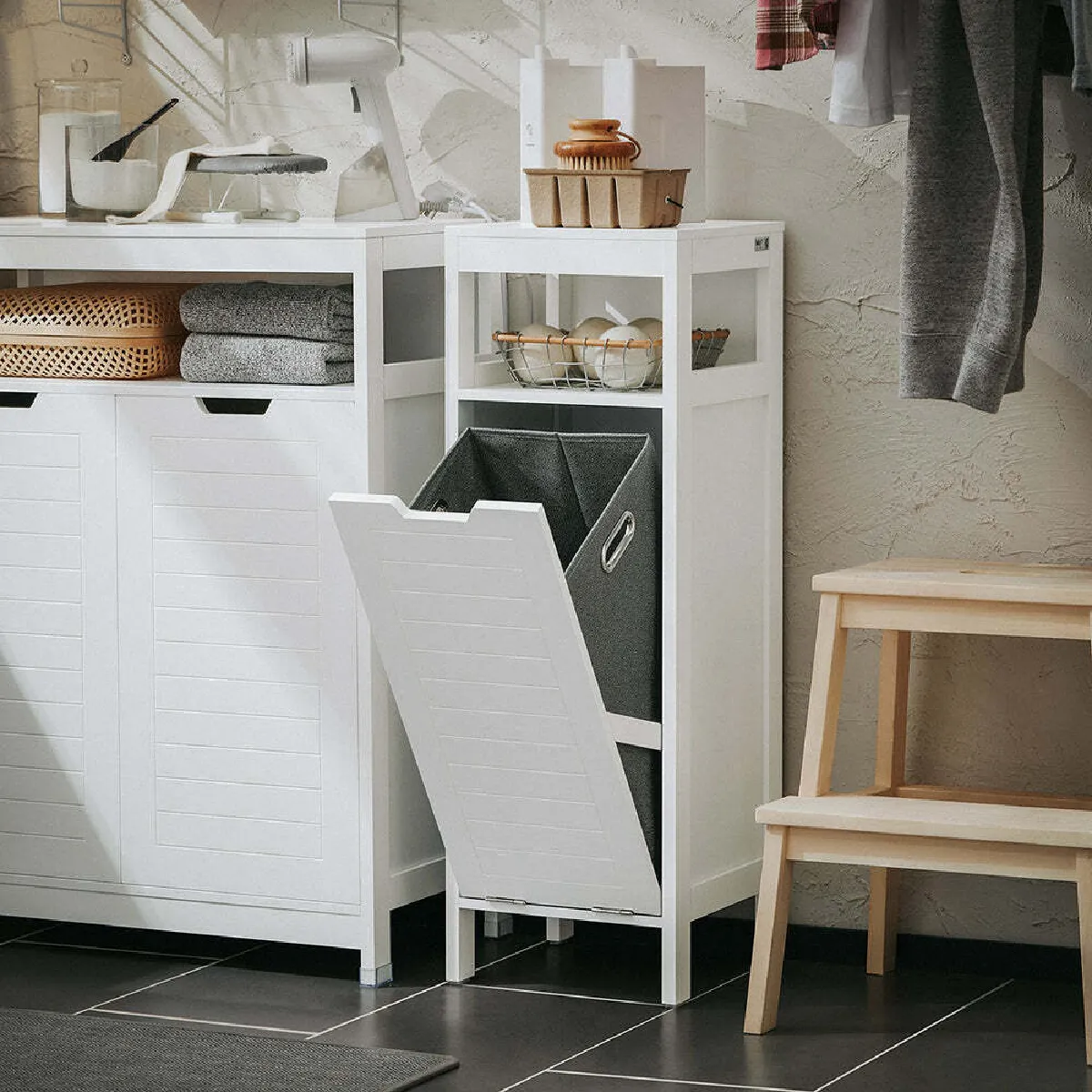 sobuy Meuble Bas Salle de Bain avec Corbeille à Linge
