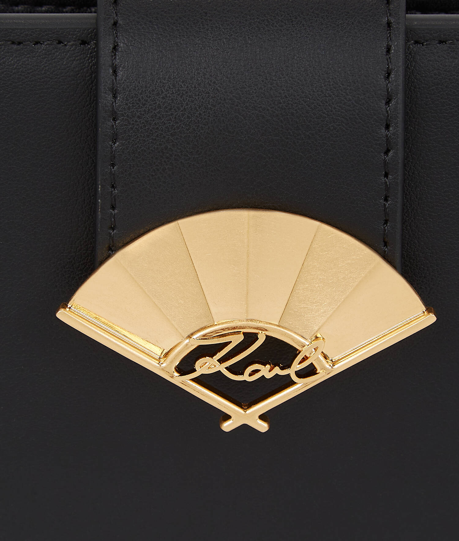 PORTEFEUILLE CONTINENTAL MOTIF ÉVENTAIL K/SIGNATURE