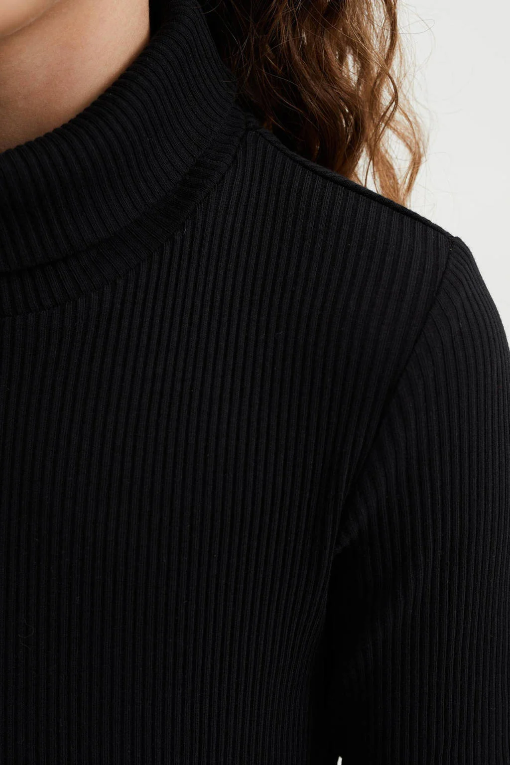WE Fashion ribgebreide coltrui Myla zwart